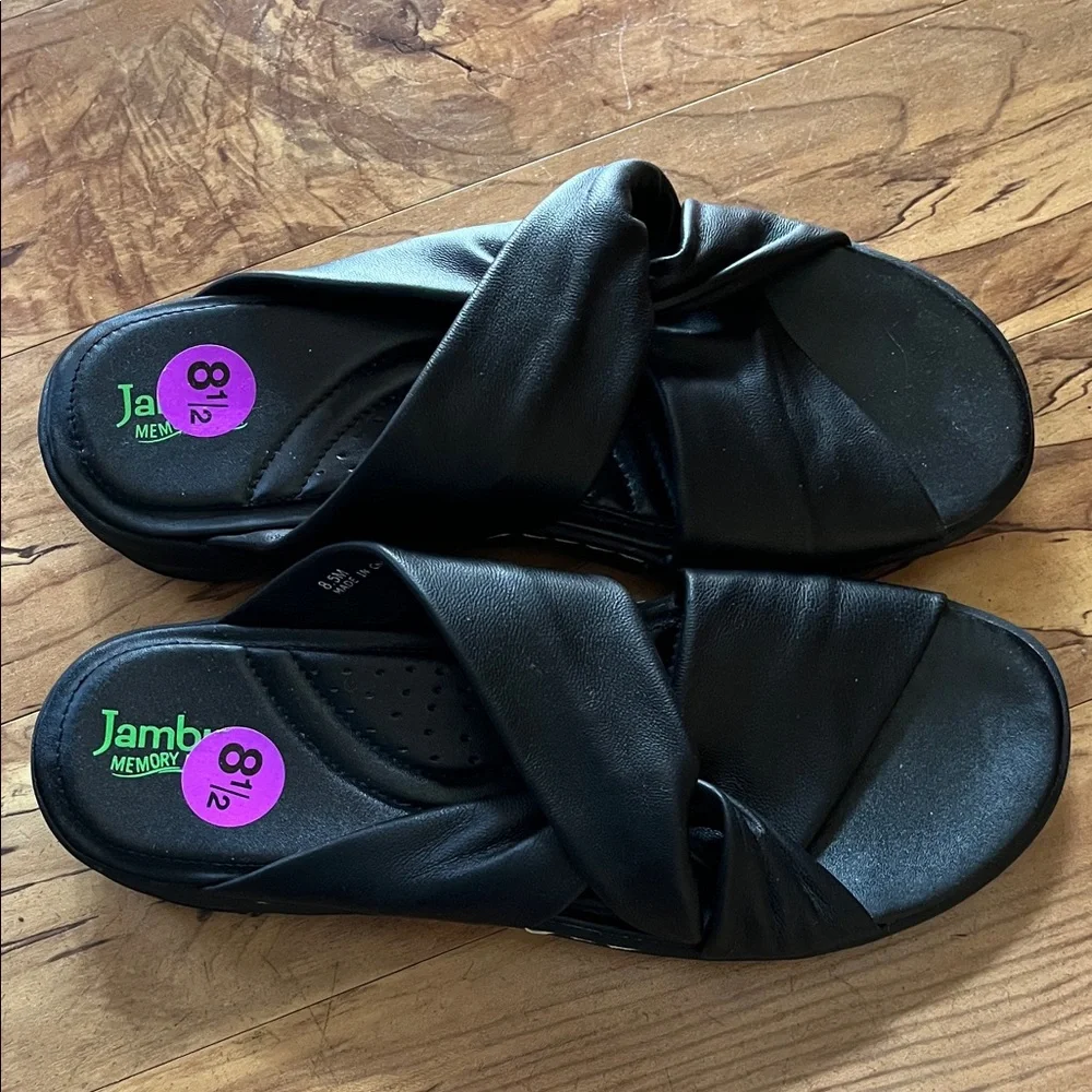 Jambu NEW Black Size 8-1/2 Leather Memory Foam Comfy Crisscross Slides Sandals